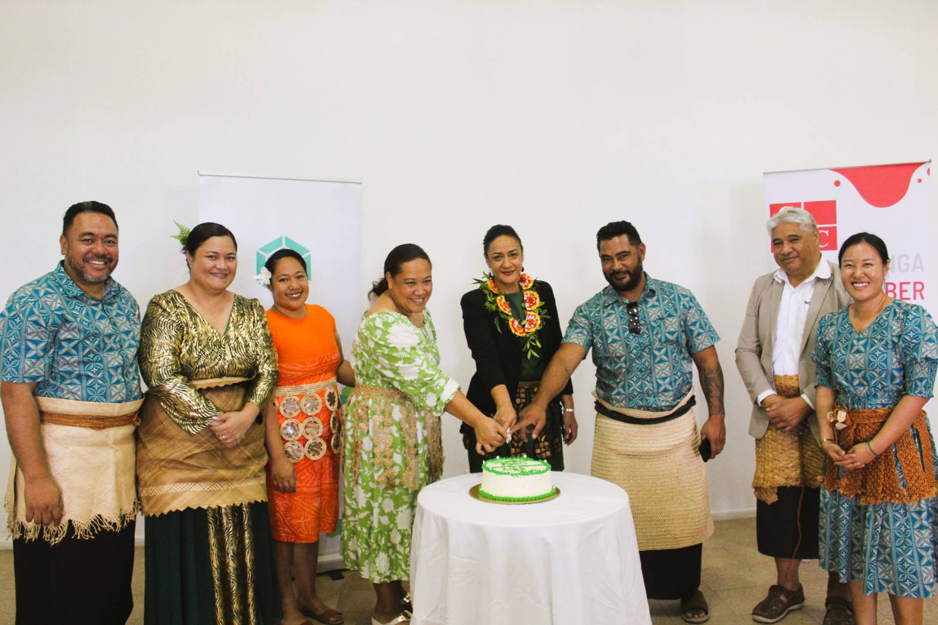 Graduates for the Tonga Cohort 2023 Pacific Greenpreneurs Network Incubator & Accelerator Program. Lu'isa Nau of Culture Fusion Tonga (4th from left), winner of the USD $5,000 seed capital grant and Masa Kawaguchi (3rd from right) winner of the USD $50,000 repayable grant. Graduates, Tupou Kolokihakaufisi of Grace Nursery & Garden (2nd from left), Anaseini Iotebatu of Tini Media (3rd from left). Guest of Honour, Lorraine Kauhenga, Deputy CEO, Trade Negotiation & Policy Division MTED (centre), Sam Vea, President TCCI (2nd from right) & Siosifa Pomana TCCI-PGEN Country Facilitator (1st from left).